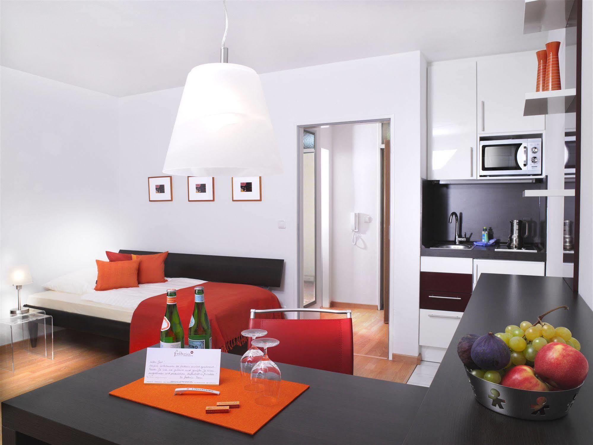 Frederics Muenchen City Schwabing Room photo